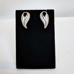 Vintage Cora Silver Tone Sea Shell Earrings